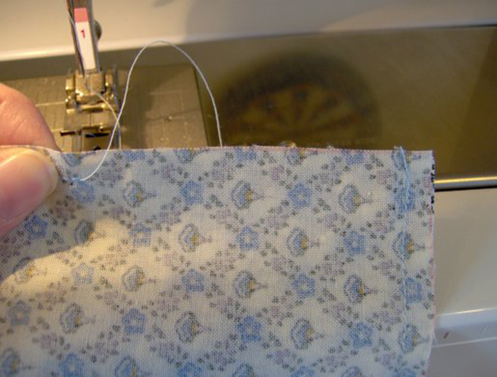 Things to make and do - sew a reversible bag