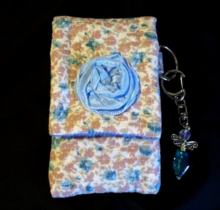 Things to make and do - Fabric Mobile Phone Case