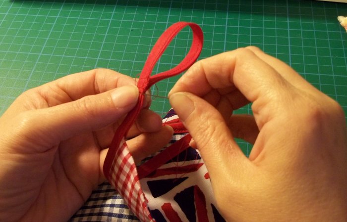 Things to make and do - Reversible Fabric Bunting