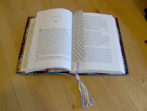 Things to make and do - Paper weaving bookmark