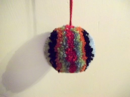 Things to make and do - make a Pom-pom