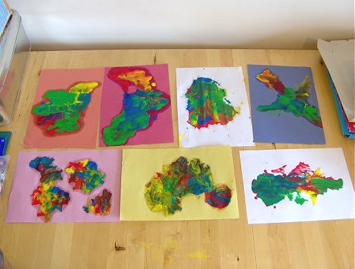 Things to make and do - art: Blow Painting