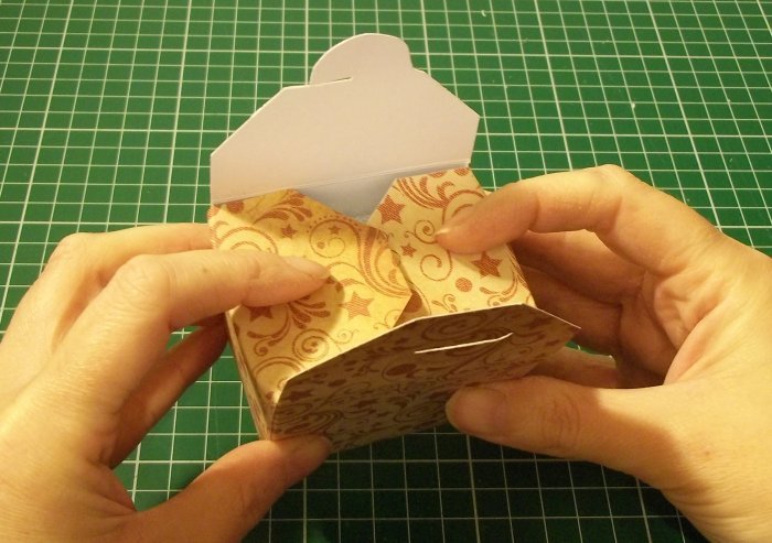 Things to make and do - Chinese Take-Away Gift Box