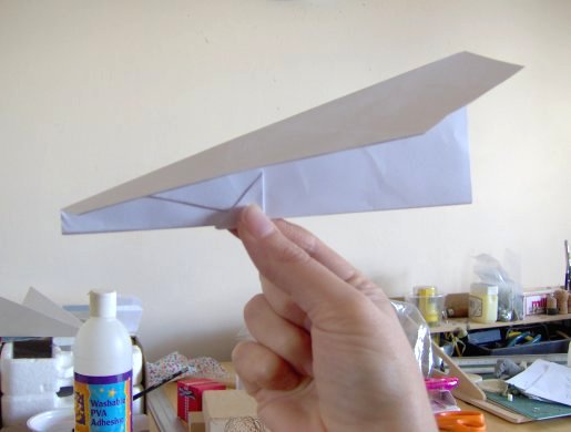 Things to make and do - art: Paper planes