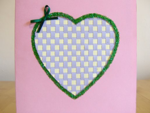 Things to make and do - art: Paper weaving